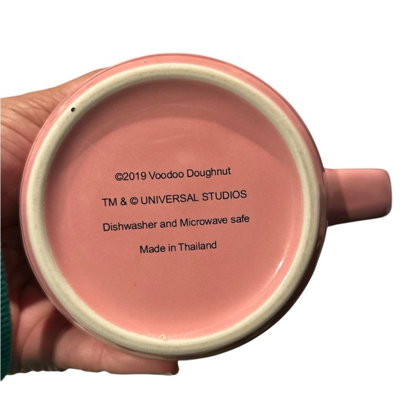 VooDoo Novelty Doughnut Mug, Mauve & Black, NWT - Picture 3 of 3